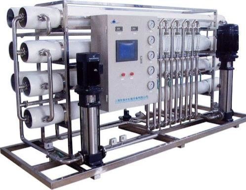 قیمت خوب 98٪ نرخ رد نمک سیستم RO تجاری 220V / 380V با فیلتراسیون 5-7 مرحله ای آنلاین