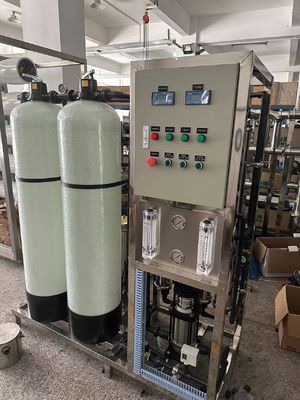 قیمت خوب سیستم آسموز معکوس آب شهری 10-50 M3/Hour 5-7 مرحله تصفیه آب تجاری RO آنلاین
